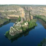 El último Rincón, Con Piscina Climatizada La Pinilla (Castile and Leon)