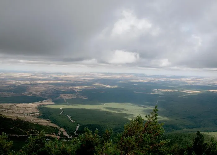 Duplex Con Piscina Climatizada Y Sauna, El Ultimo Rincon * La Pinilla (Castile and Leon)